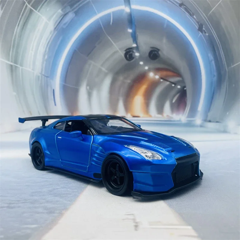 Jada1: GT-R ของไบรอัน2009อย่าง - Model Kit Lamborghini บทวิจารณ์และราคา