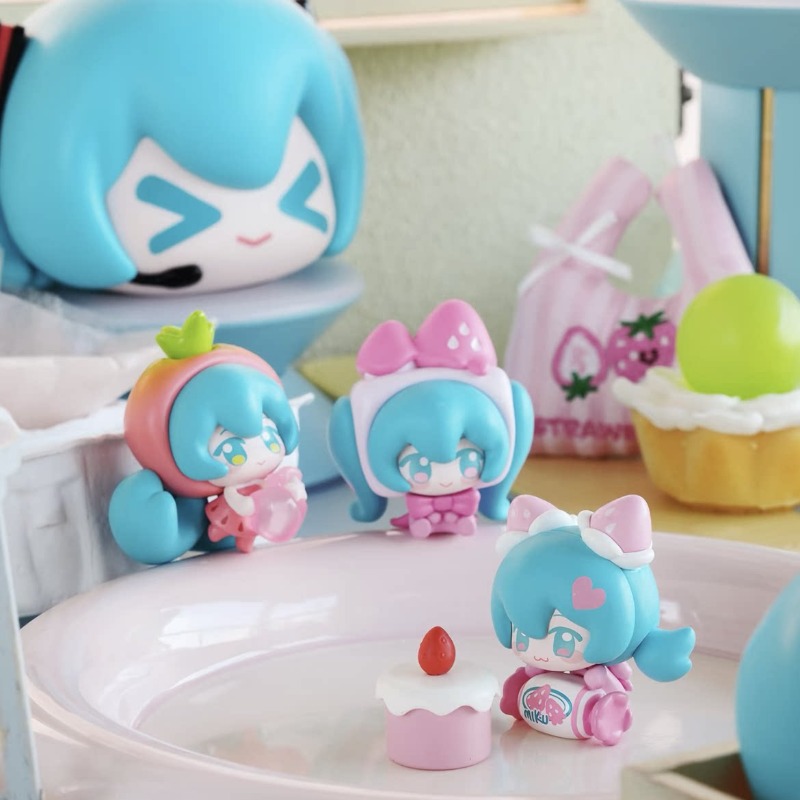 ฟิกเกอร์ฮัตสึเนะ มิคุ คากามิเน - Model Kit Hatsune Miku บทวิจารณ์และราคา