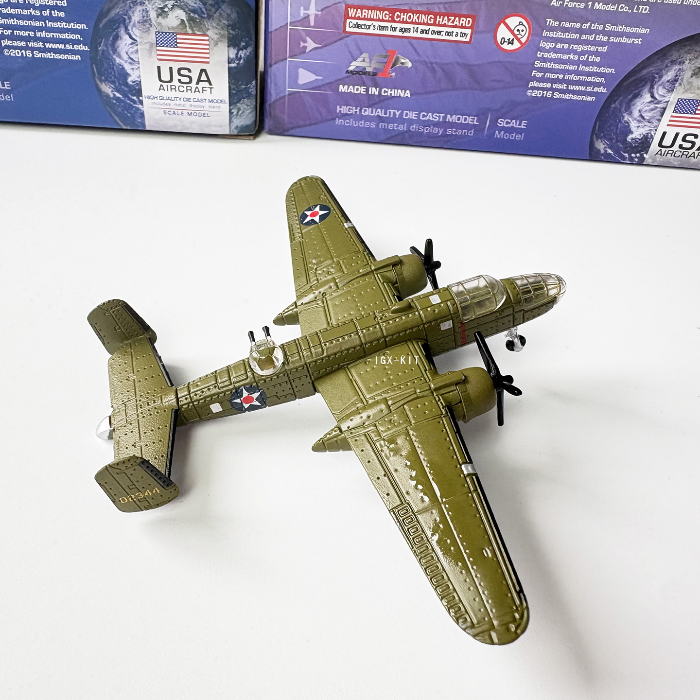 1/200 สเกลสงครามโลกครั้งที่สอง - Model Kit Aircraft บทวิจารณ์และราคา