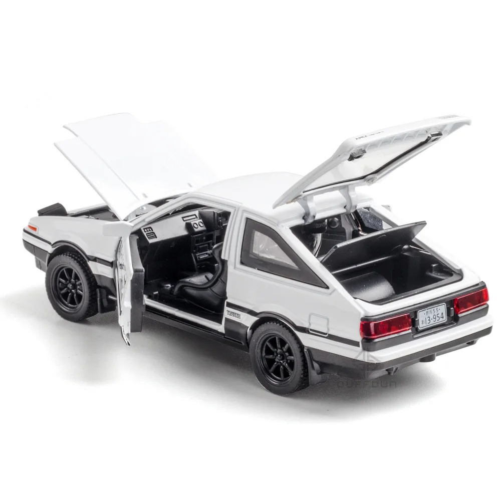 โมเดลรถยนต์สเกลหล่อจากอัลลอยด์ - Model Kit Initial D บทวิจารณ์และราคา
