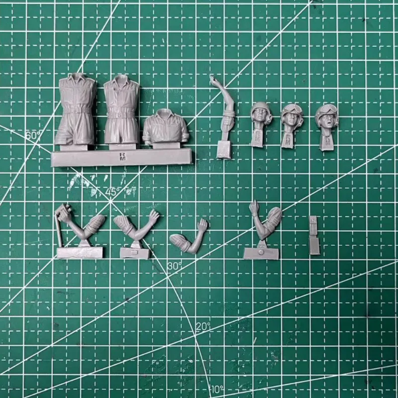 ชุดโมเดลเรซิ่นขนาด 1/35 ของเล่ - Model Kit Reshiram บทวิจารณ์และราคา