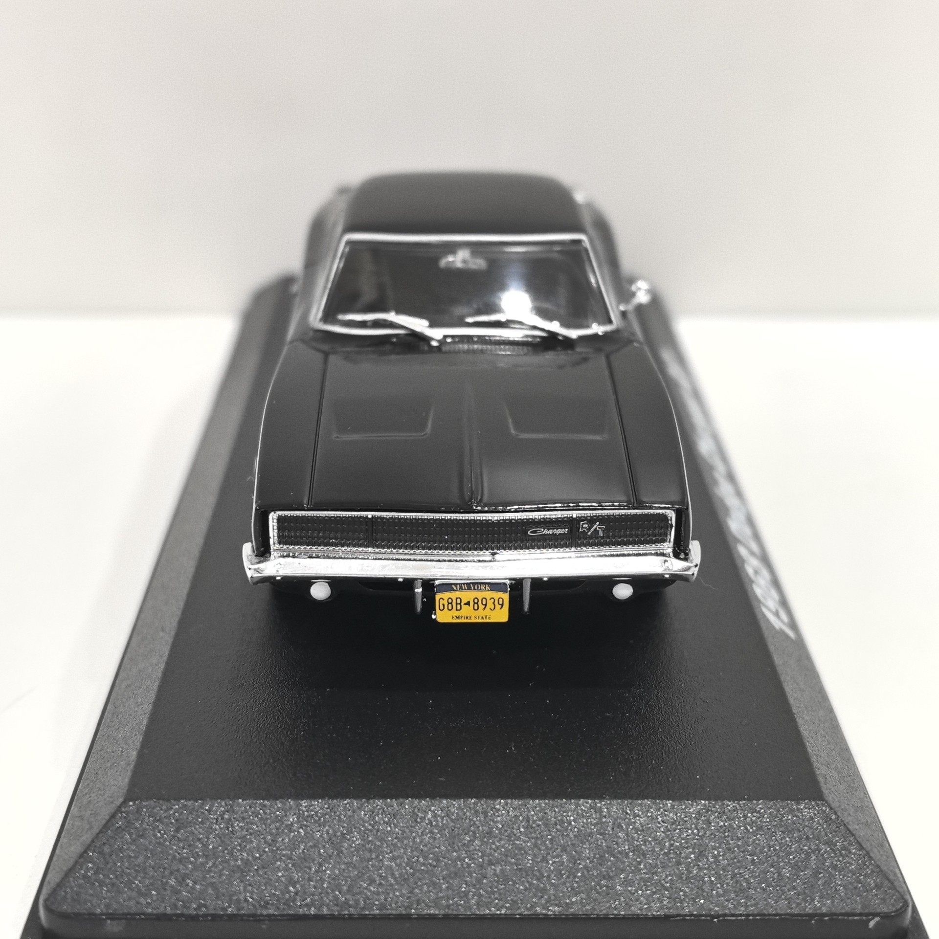 โมเดลรถโลหะผสมไดแคสต์ สเกล 1/4 - Model Kit Dodge Charger บทวิจารณ์และราคา