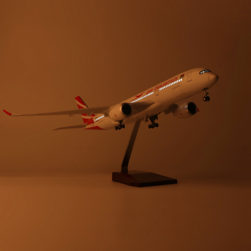 เครื่องบินโมเดลมอริเชียส A350  - Model Kit Aircraft บทวิจารณ์และราคา